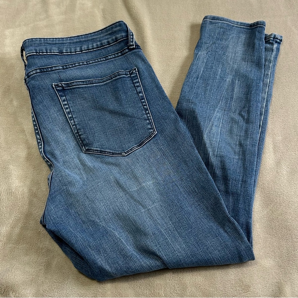 a.n.a. Plus‎ Size Floral Denim Jegging